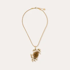 Collier Karakos